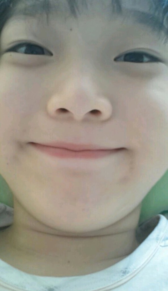 선우 cctv캠 보니까 사진 찍는 거 좋아하는 거 같던데 | 인스티즈