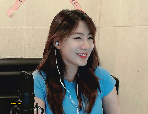 확실히 아이돌은 아이돌이다 진짜 예뻐 | 인스티즈