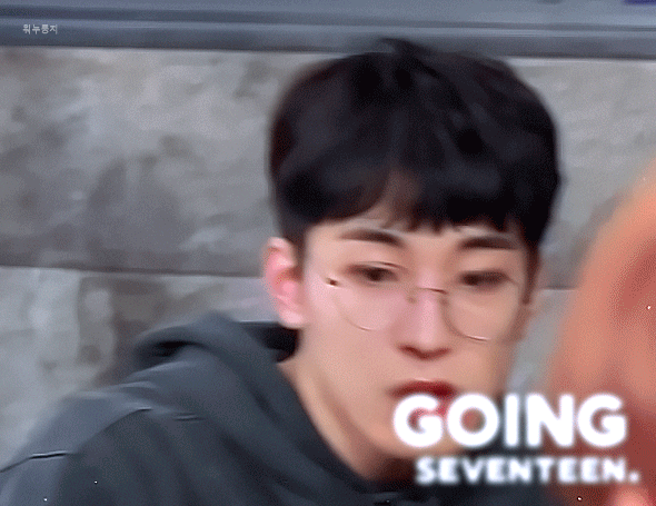 다 됐고 생일 소원으로 팬들의 평화와 행복 빌어주는 애 얼굴이나 보셈 | 인스티즈