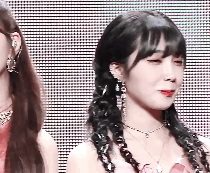 여우도 아니고 토끼도 아니고 그냥 말랑콩알강쥐같은데ㅠㅠ | 인스티즈