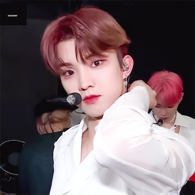 다람쥐이자 기린을 맡고 있는 내 본진.. | 인스티즈