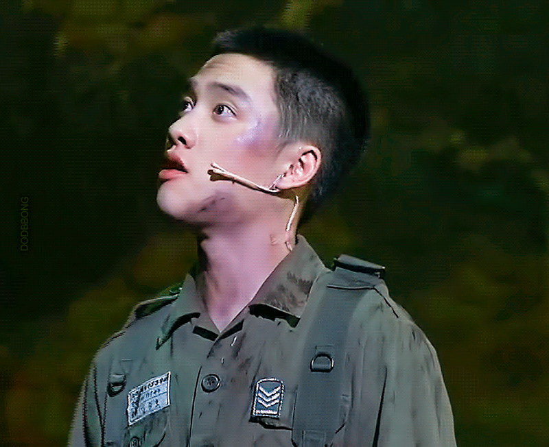 군대에 있는 도경수 얼굴 자랑하기 | 인스티즈