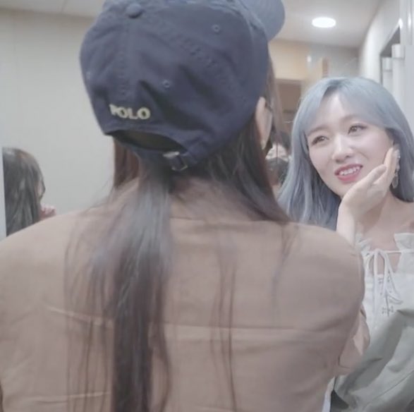 러블리즈 분명 류수정이 정예인보다 언니인데 | 인스티즈