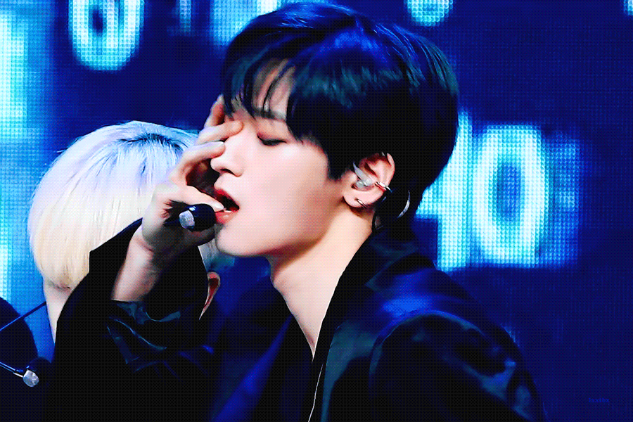 인간적으로 최찬희는 핑크로 이주연은 파랑으로 머리가 알아서 자라야함 | 인스티즈