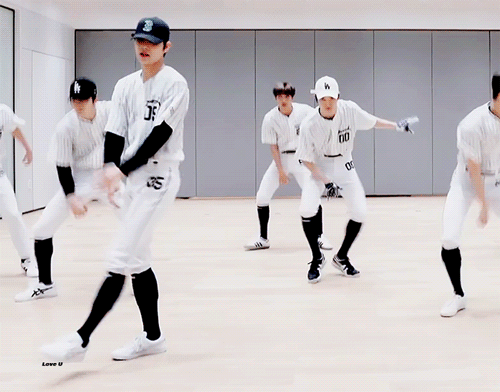 ㄱ 얘는 왼일까 른일까 | 인스티즈