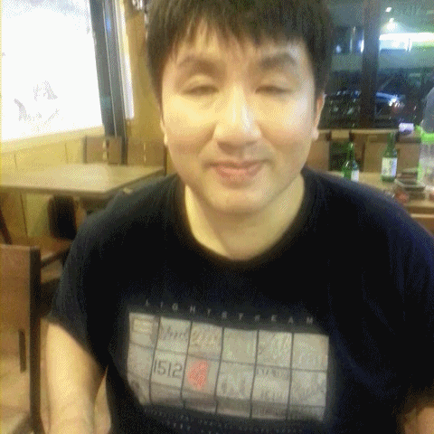 [잡담] 방시혁 행복해 보여 | 인스티즈