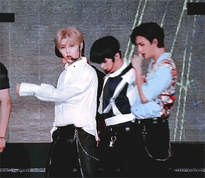 ㄱ 동갑에 덩케에 무쌍x유쌍에 왼이 른 예뻐하는거 좋아하는 사람 | 인스티즈