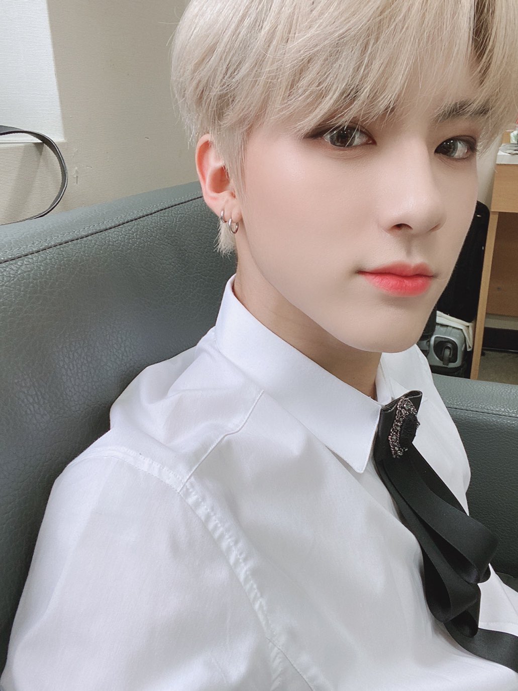 사실 더보이즈엔.. 덥뮤다 뿐만 아니라.... | 인스티즈