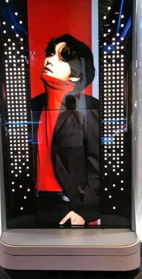 방탄 뷔 사진 인질로 잡고 풀어주지 않는 롯데면세점... | 인스티즈