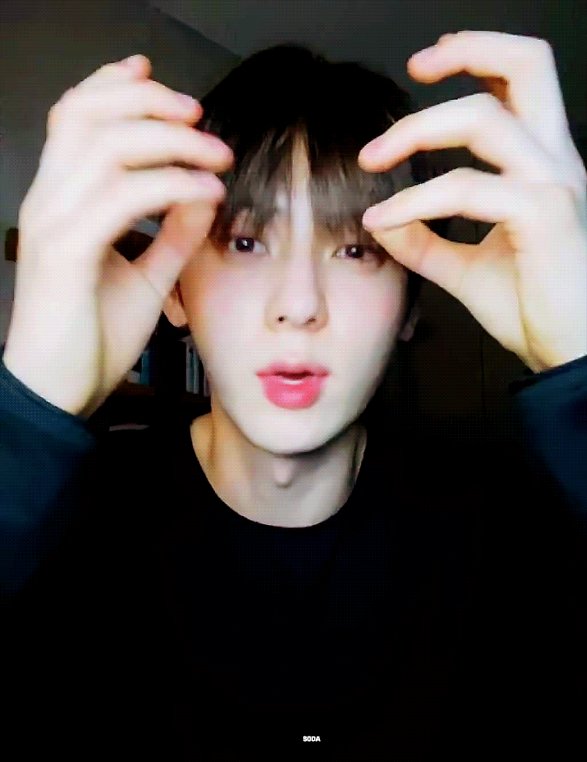 황민현 지금 이짤 뭐 설명해주는거냐면 | 인스티즈