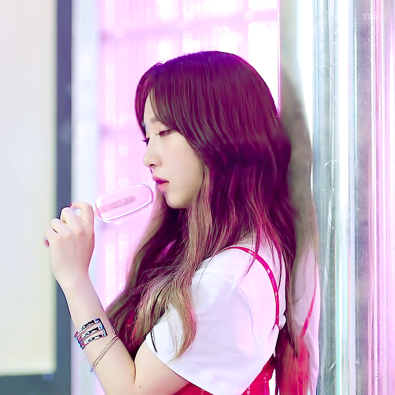 로켓펀치 쥬리로 보는 일본 여돌이 한국 여돌로 거듭나는 과정.gif | 인스티즈