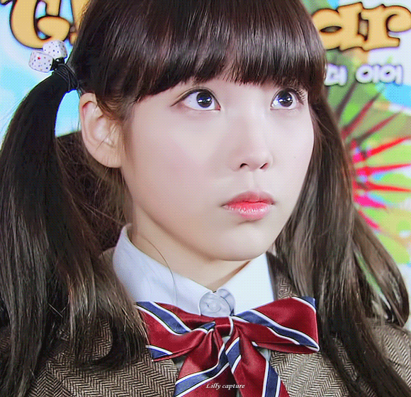 아이유 왜 어그로 끌렸었는지 알겠다 | 인스티즈