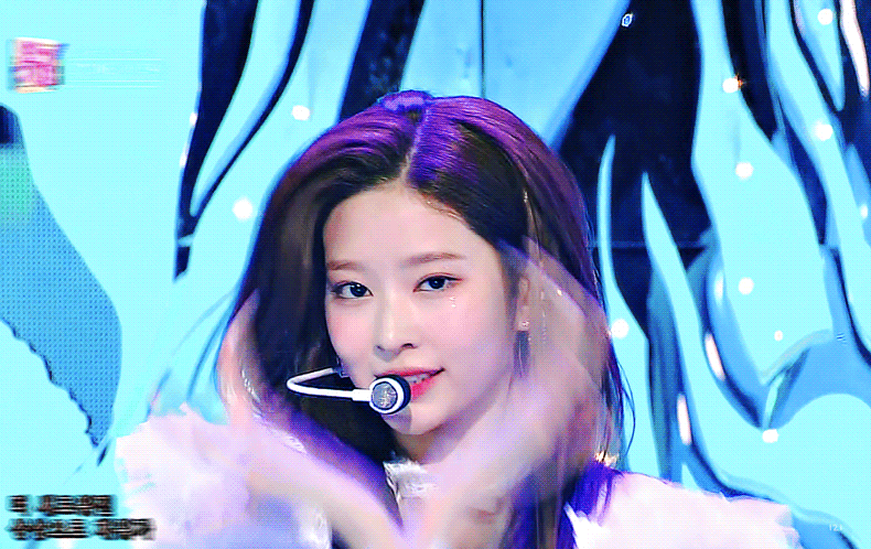 김민주 찡긋 모음 | 인스티즈