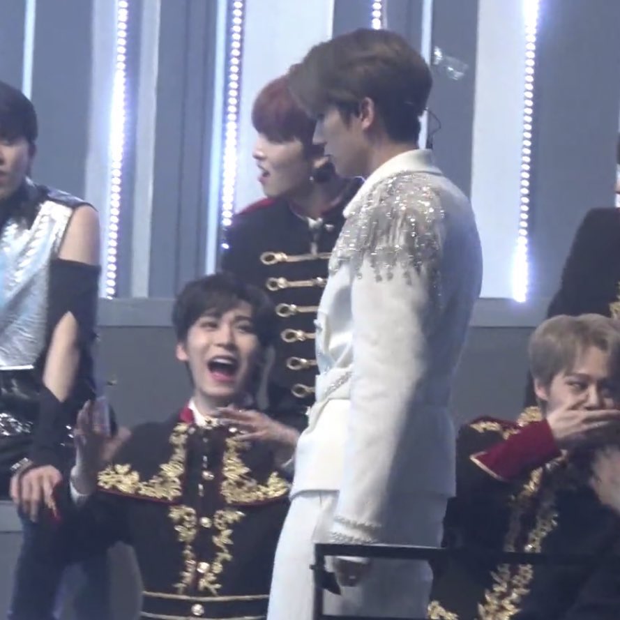 현재 얼굴 보고 소리 지르는 이건희 | 인스티즈