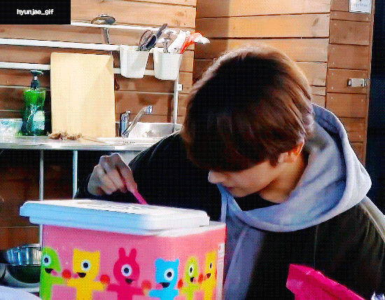 이재현 뭐 먹을 때 개귀여워 진짜로 | 인스티즈