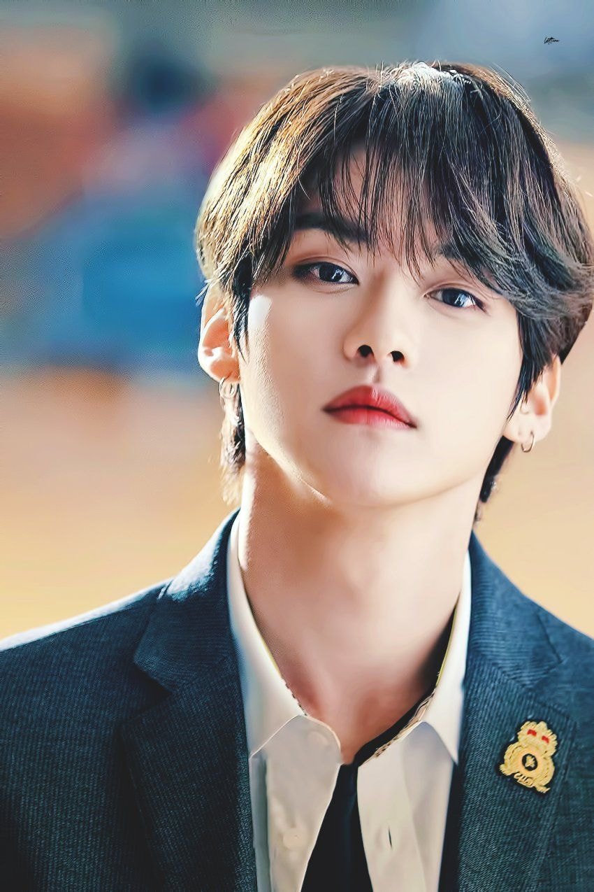 잘생긴거 더 많이 알려줬으면 좋겠는 아이돌 | 인스티즈