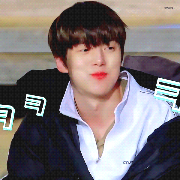 우리 강강쥬가 셋째 삼촌한테 보낸 축하 화환 보고 가쉴? | 인스티즈