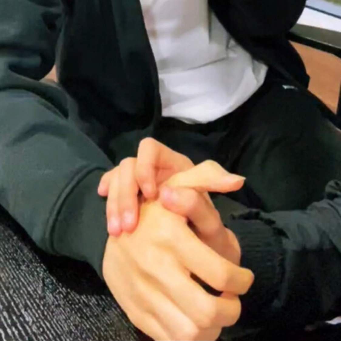 내기준!!!!!!!남돌 손크기차이 이거 대박임 | 인스티즈