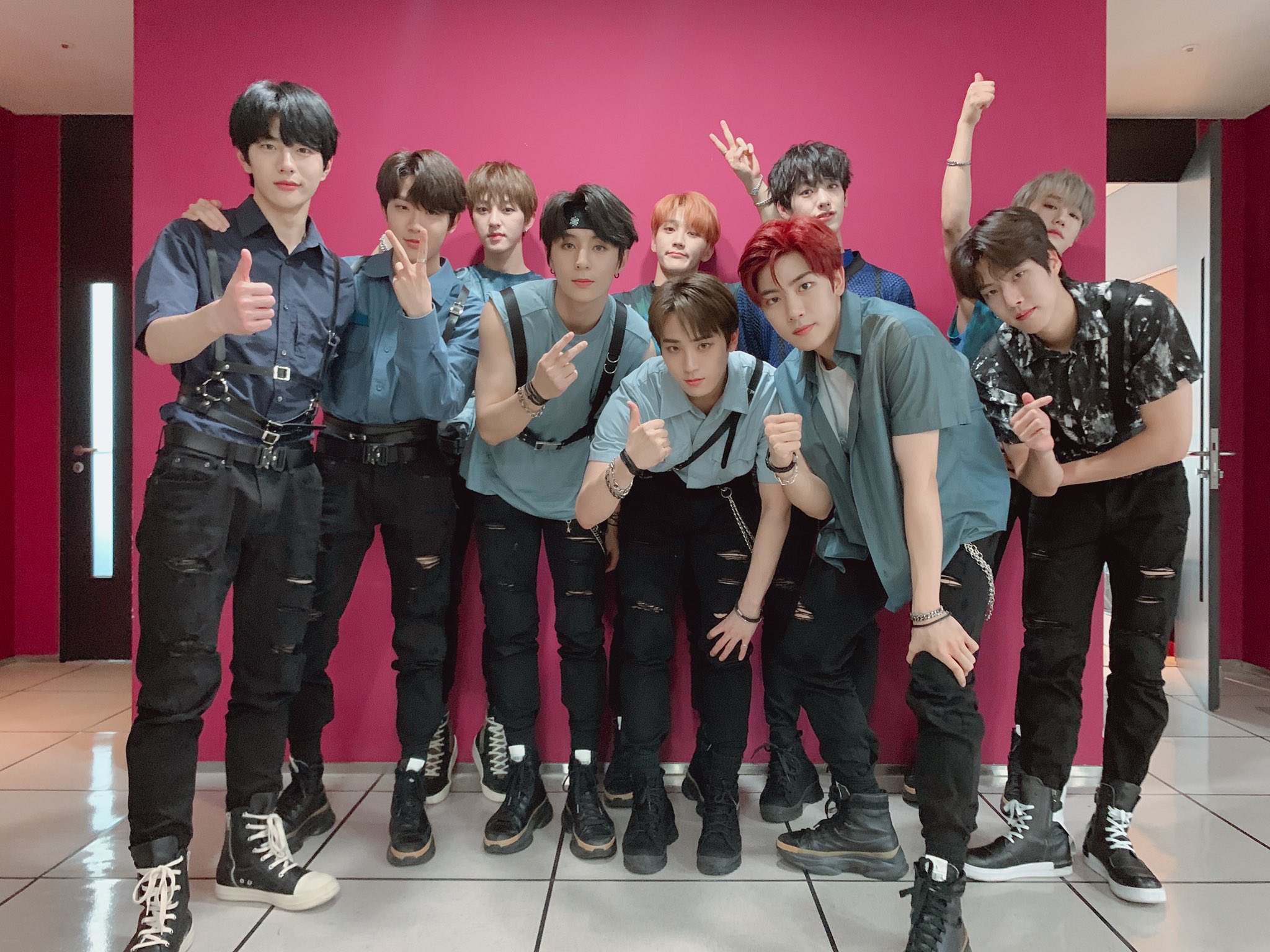 골차 이번 활동 의상 모아보니까 이뻐.. | 인스티즈