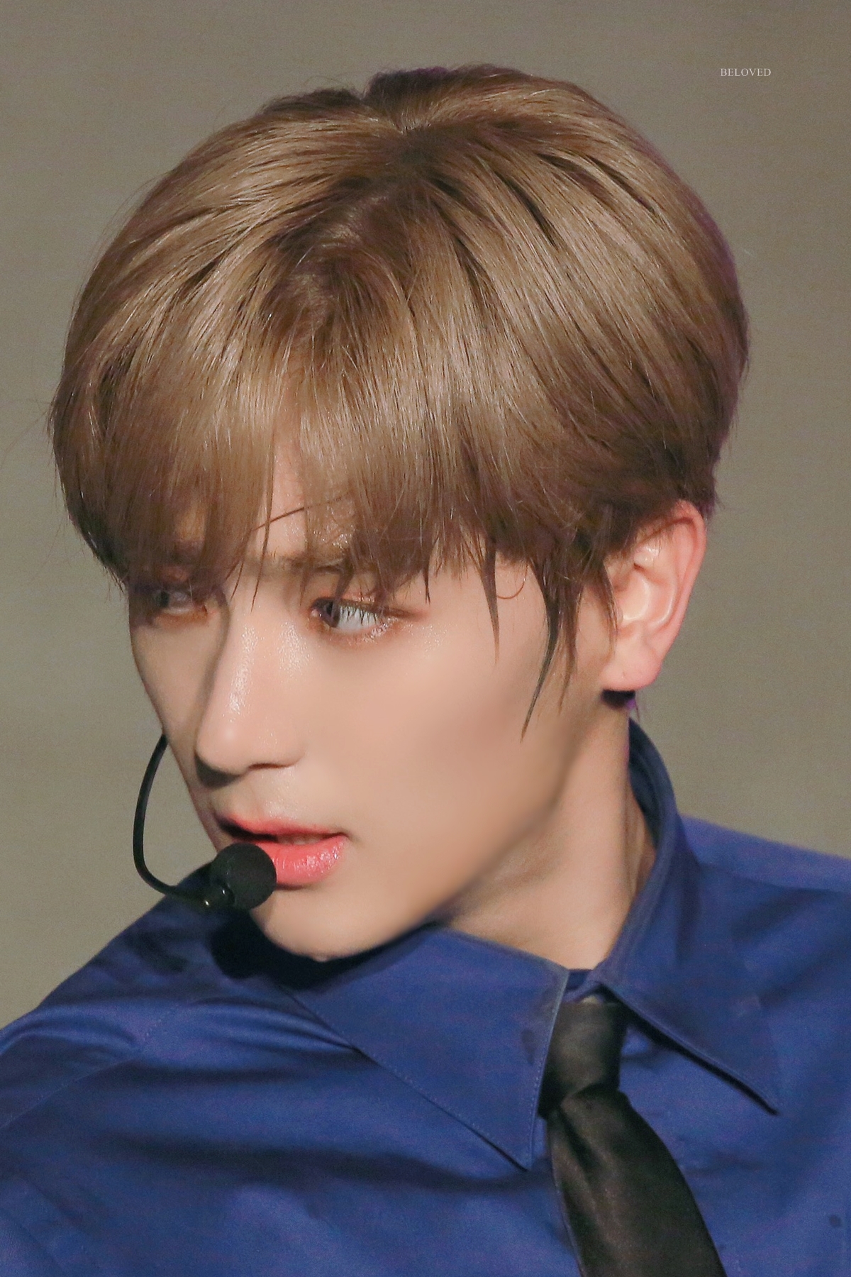 세상을 평정할 얼굴로 피지컬까지 완벽한데 팀 에이스인 아이돌이 있다니 | 인스티즈