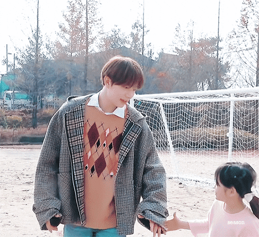 정우 뭔가 이런 옷 잘 어울려 | 인스티즈