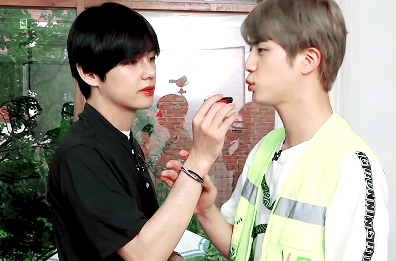 ㄱ 뷔진 관련해서는 태형이한테 물어보고 싶은 게 진심 너무 많음 | 인스티즈