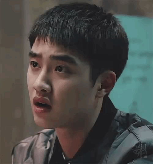 도경수 인상 쓰는 거 진짜...... | 인스티즈