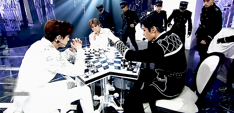 더보이즈 로투킹 무대별 레전드 장면들.gif | 인스티즈