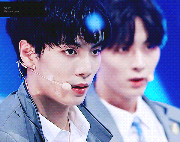 ㄱ 아니 하필 구도도 이렇냐고.. | 인스티즈