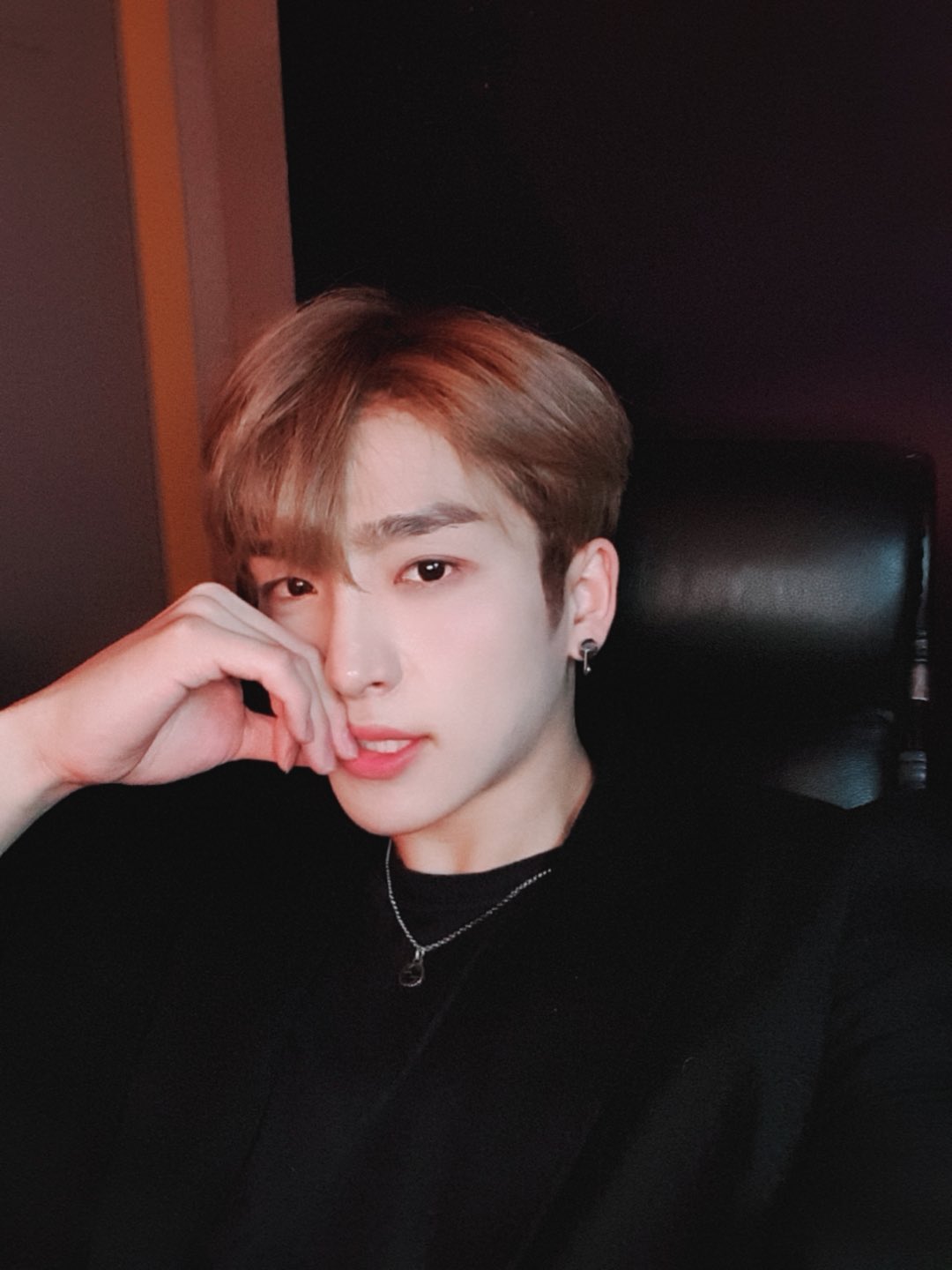 타팬인데 이 사진 너무 설렌다 | 인스티즈