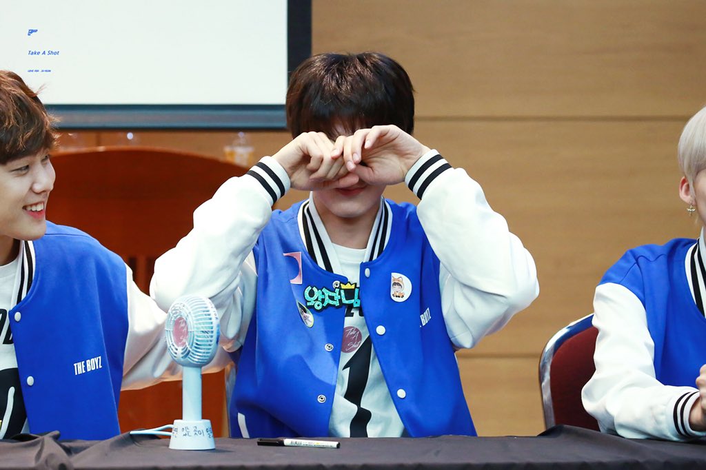 근데 더보이즈 주연 진짜 하는짓이 개귀엽다? ㅋㅋㅋㅋㅋㅋㅋ | 인스티즈