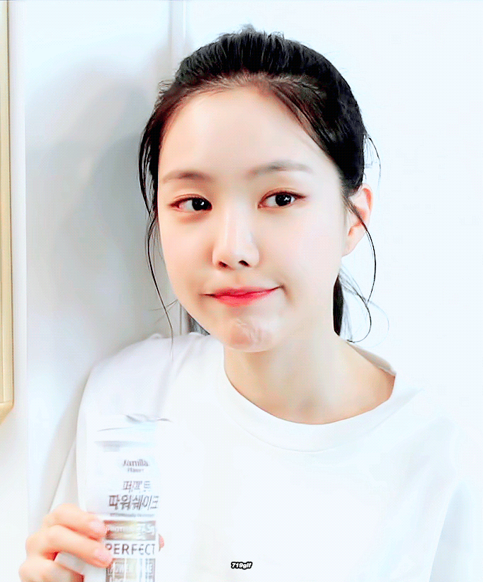 손나은!!!!!!! 보고싶다!!!!!! 캠핑 준비는!!! 잘 하고 있지???!!!! | 인스티즈