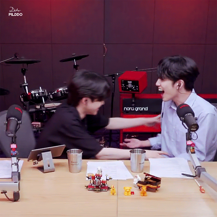 [잡담] 윤도운 진짜 사랑스러워 | 인스티즈