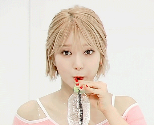 진짜 초아 두피는 양심이 있다면 알아서 금발로 올라와야 해 | 인스티즈