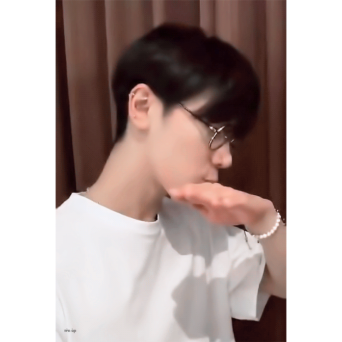 우리 메인댄서 5지는 갭차이 좀 보세오.. 내 마음 가지고 농락당하는 기분이라니까.. | 인스티즈