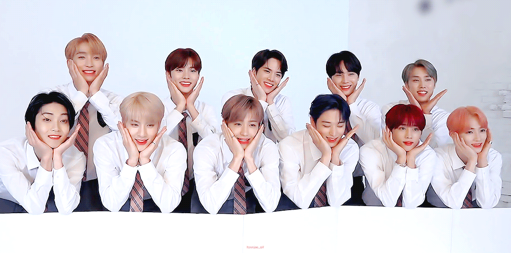 한그룹에 ㄹㅇ 개잘생긴멤이 4명이네.. 근데 4명 말고도 다른멤들 다 잘생김.. 이건 무슨 경우야 | 인스티즈