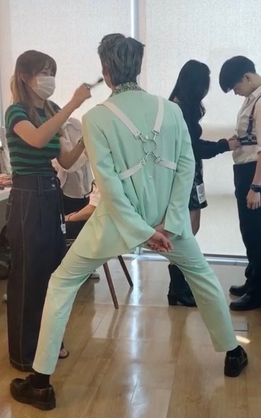 이진혁 매너다리 | 인스티즈