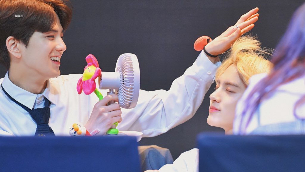 더보이즈 영훈이랑 에리깅 | 인스티즈