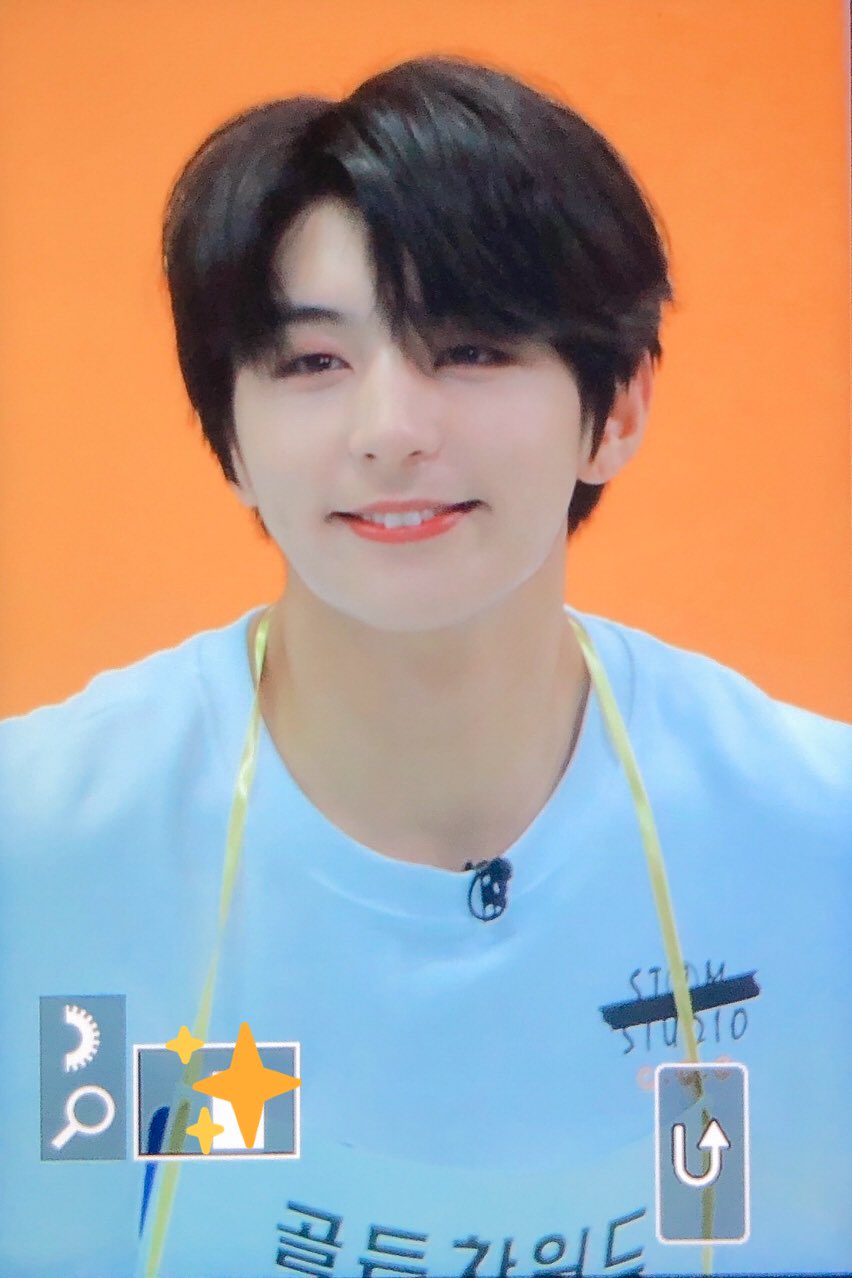 내 본진 토끼는 자꾸 앞니를 자랑해 | 인스티즈