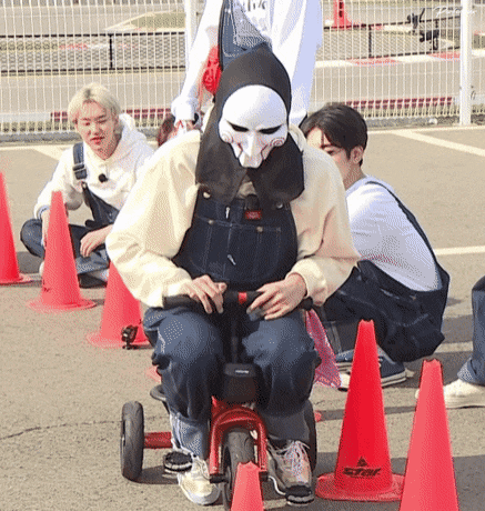 봉들아 안뇽... | 인스티즈