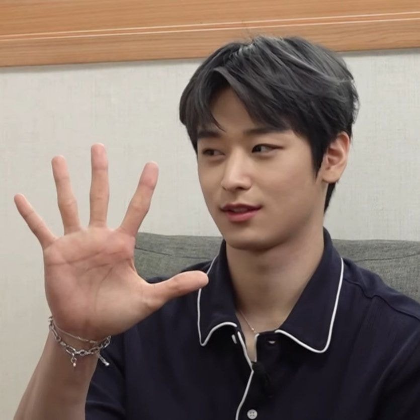 더보이즈 이주연 왕손 구경하고 가세요 | 인스티즈