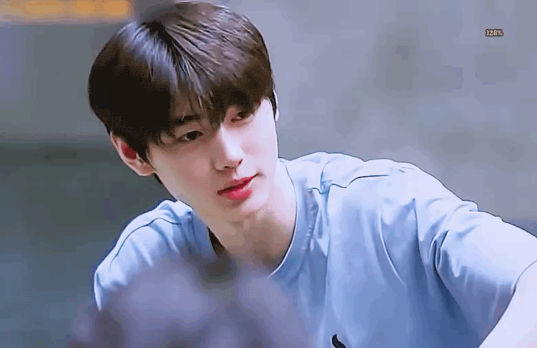 얼굴은 세상 청순하게 생겼는데 좋아하는건 ㄹㅇ다른거 취저 | 인스티즈