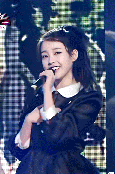 엥 머야 아이유.. 완전히 | 인스티즈