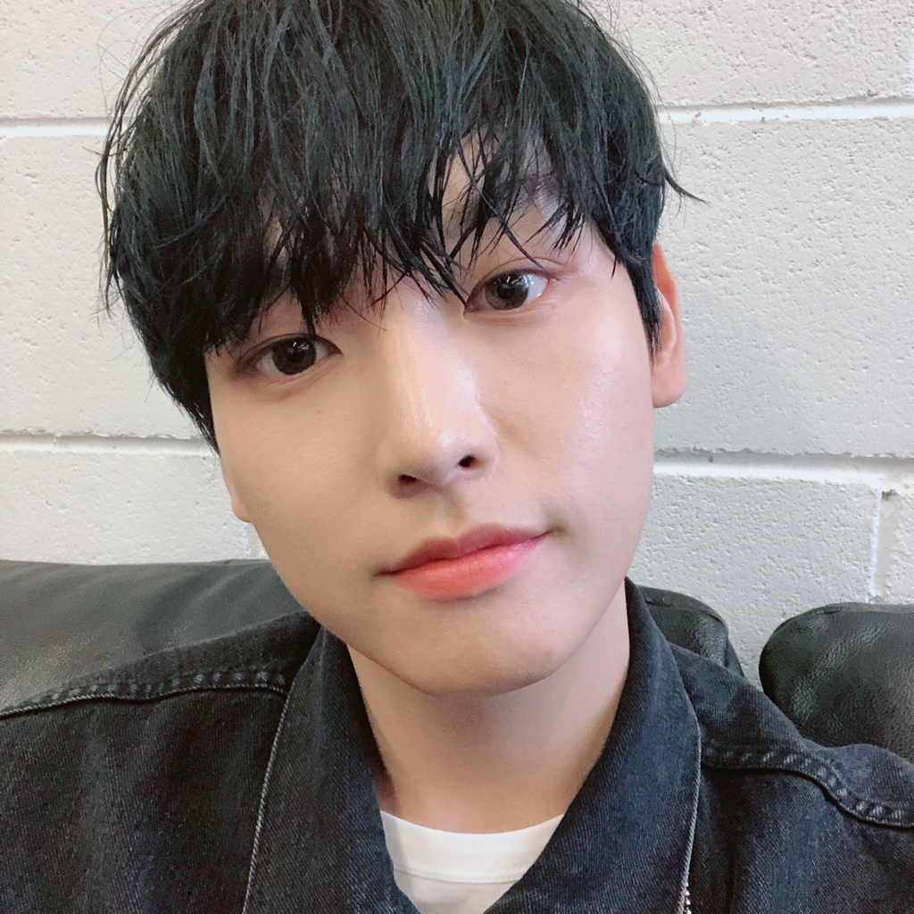 와 김인성... | 인스티즈