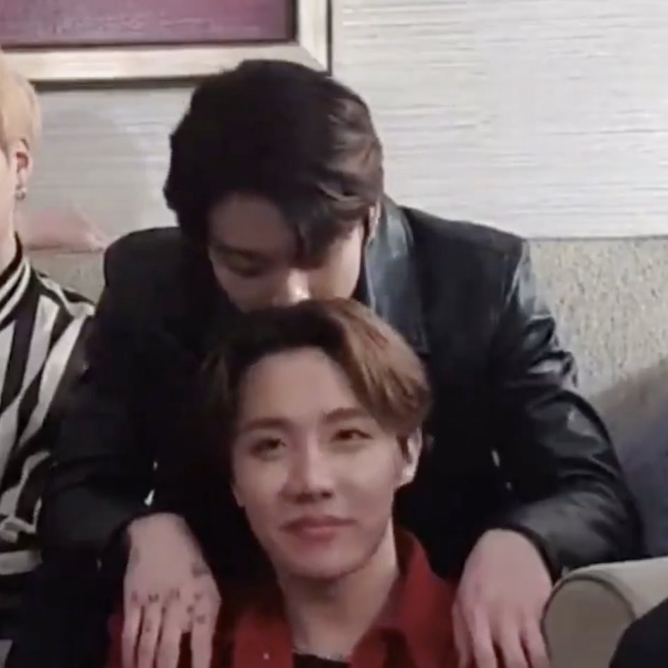 방탄 형이 하면 나도 한다 시리즈 ㅋㅋㅋㅋㅋㅋㅋㅋㅋㅋㅋㅋㅋ | 인스티즈