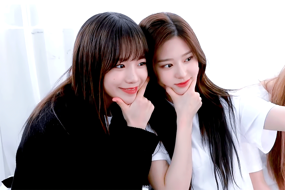 아이즈원 비쥬얼이랑 덕몰이상 그림체 정반대인 애들이 동갑내기인거 | 인스티즈