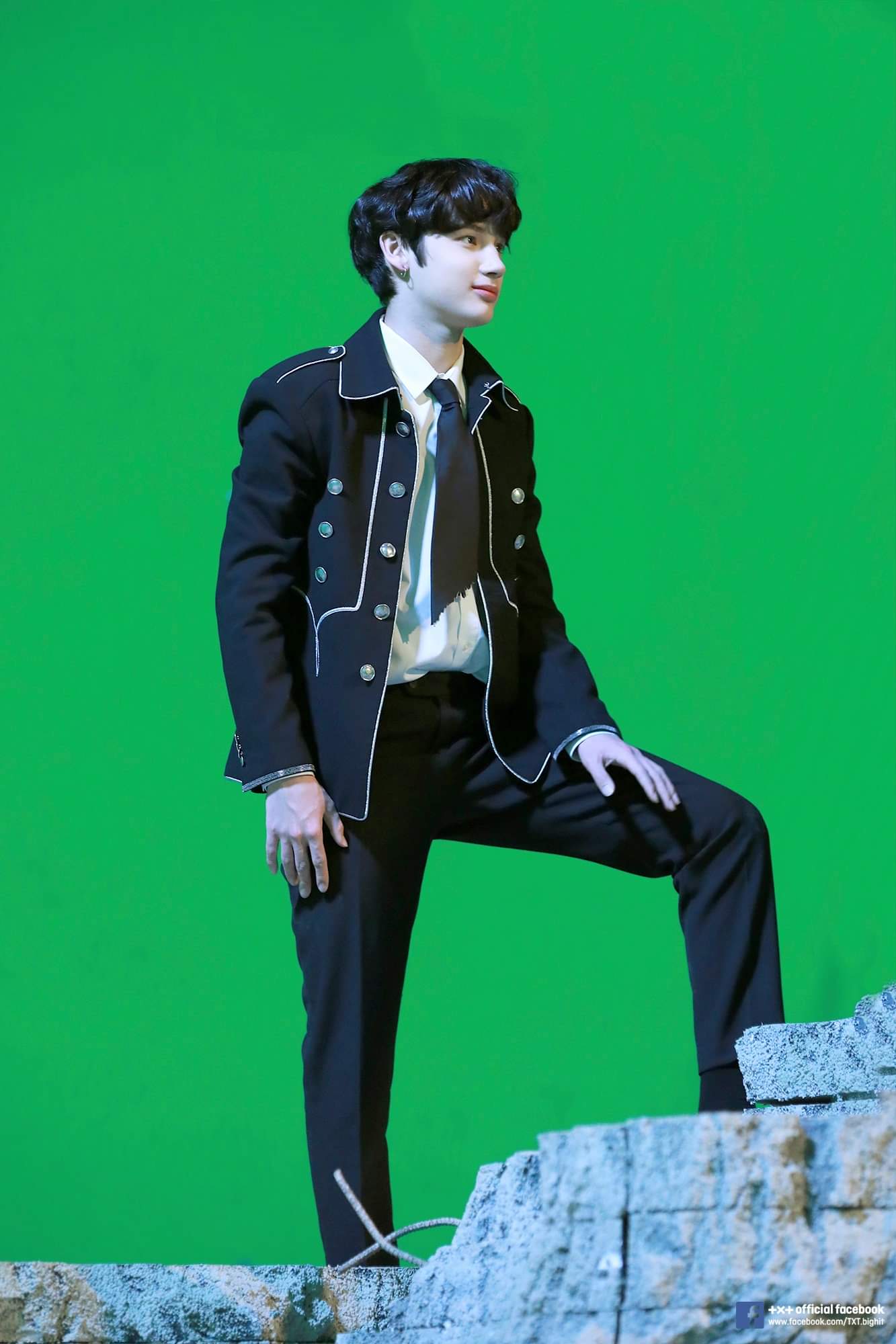 제복 투바투 넘 좋다 하 | 인스티즈