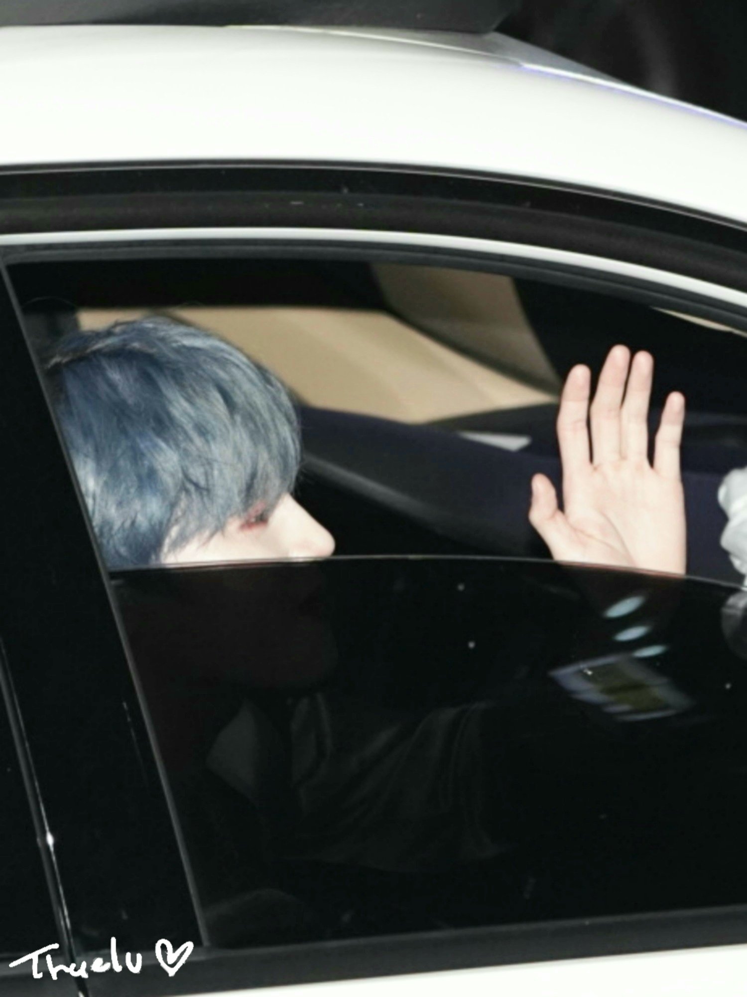 헐 아니 하성운 퇴근하는데 얼굴 봐........... | 인스티즈