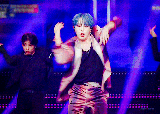 진짜 하성운 상하체가 어떻게 저러지 | 인스티즈