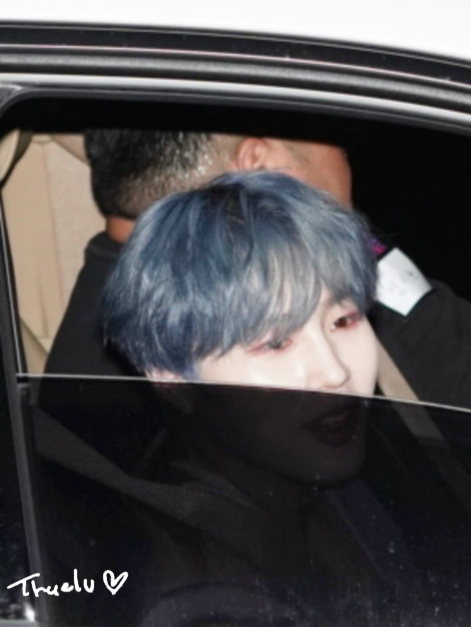 헐 아니 하성운 퇴근하는데 얼굴 봐........... | 인스티즈